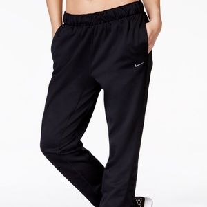 Nike therma fit black pants